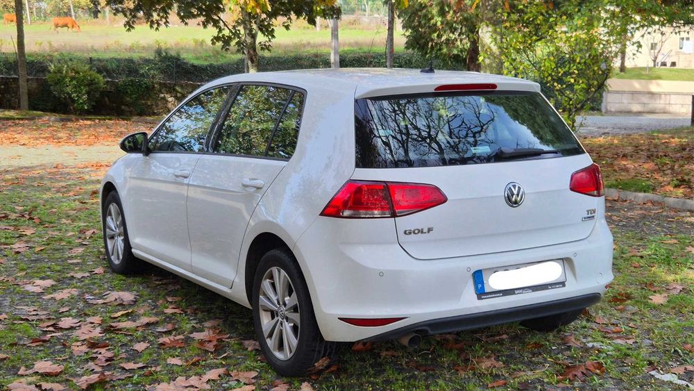 Volkswagen Golf VII 1.6 TDI – 2016, Nacional e muito bem estimado