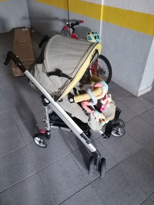 NOVO PREÇO - Cadeira de bebe com ovo da Bebe Confort Loola