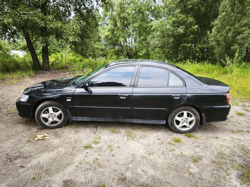 Хонда Акорд 6.  Покоління2001року. Модифікація CG8. Двигун f18b2.136кс