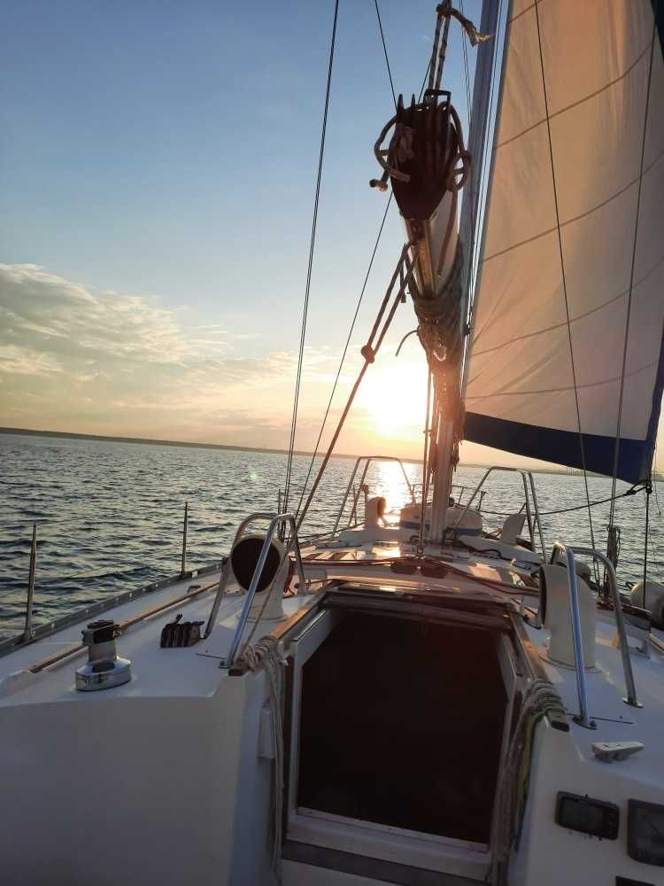 Jacht żaglowy morski Beneteau 430 Oceanis