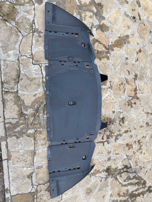 Захист заднього бампера Tesla Model S дифузор бампера нижній Тесла еск