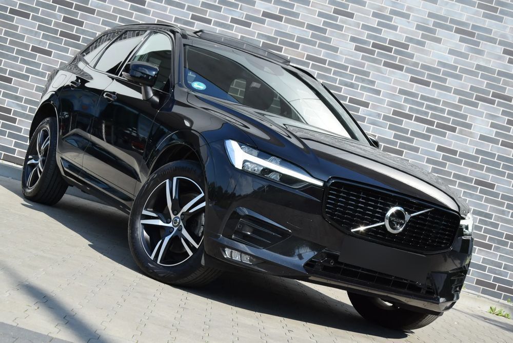 Volvo XC 60 MAXx R DESIGN AWD 197ps PANORAMA Full LED KAMERY360 Head Up Clima x 4