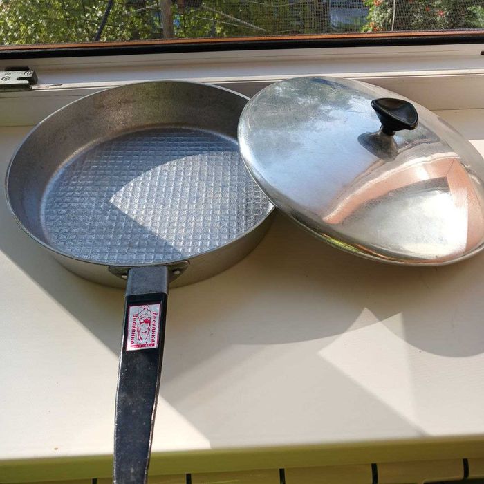 Сковорода алюминиевая "Веснянка" времен СССР, диам.25 см