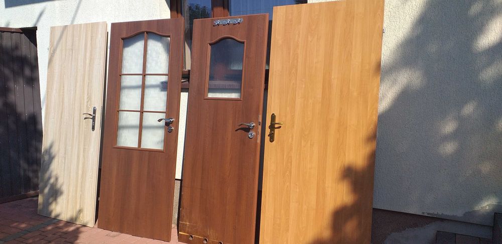 Pilnie i tanio 4 sztuki drzwi wewnętrznych