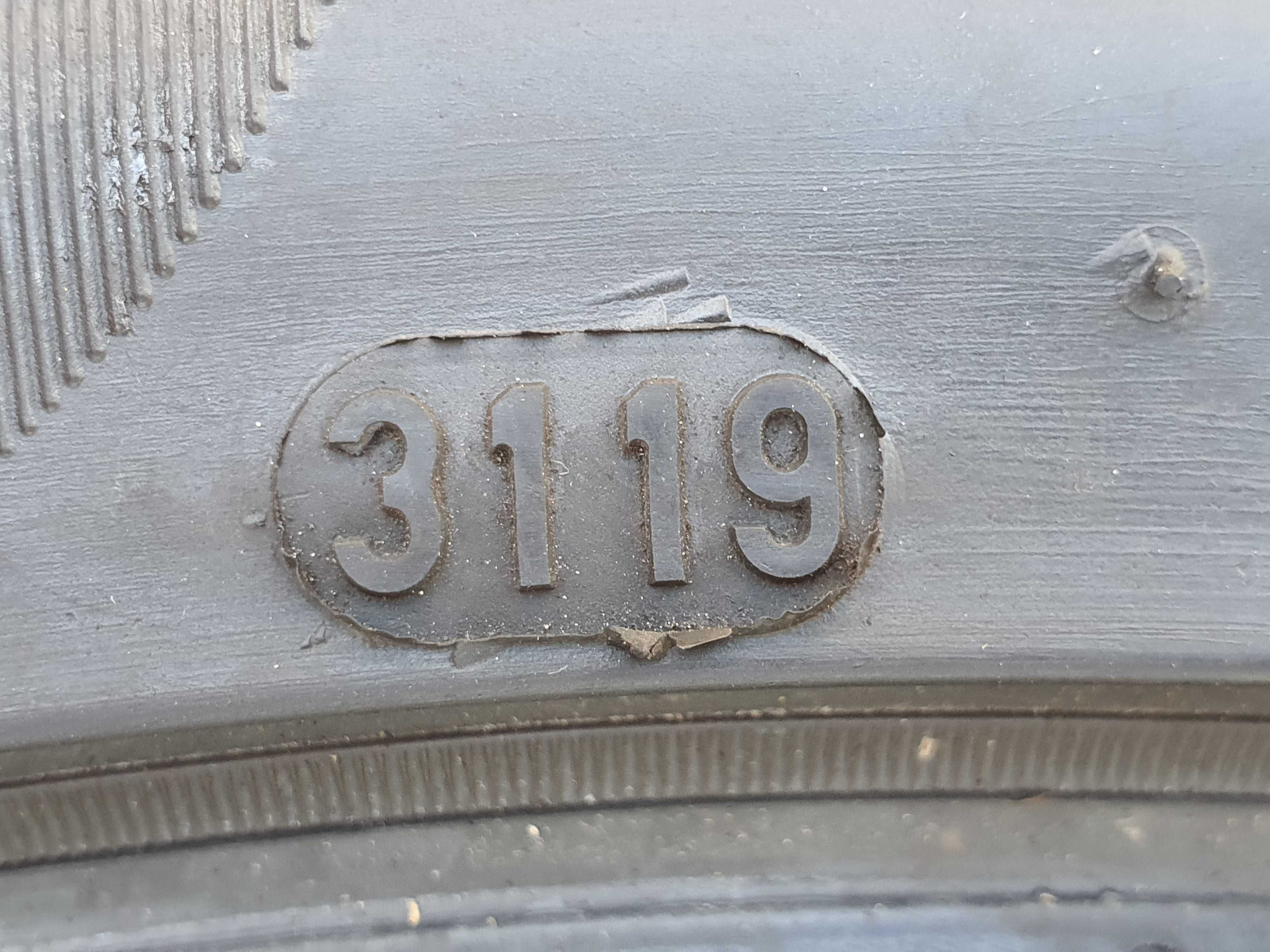 19 Pirelli P-Zero 225/35 R19 88Y FR Lato Nowe !!!
