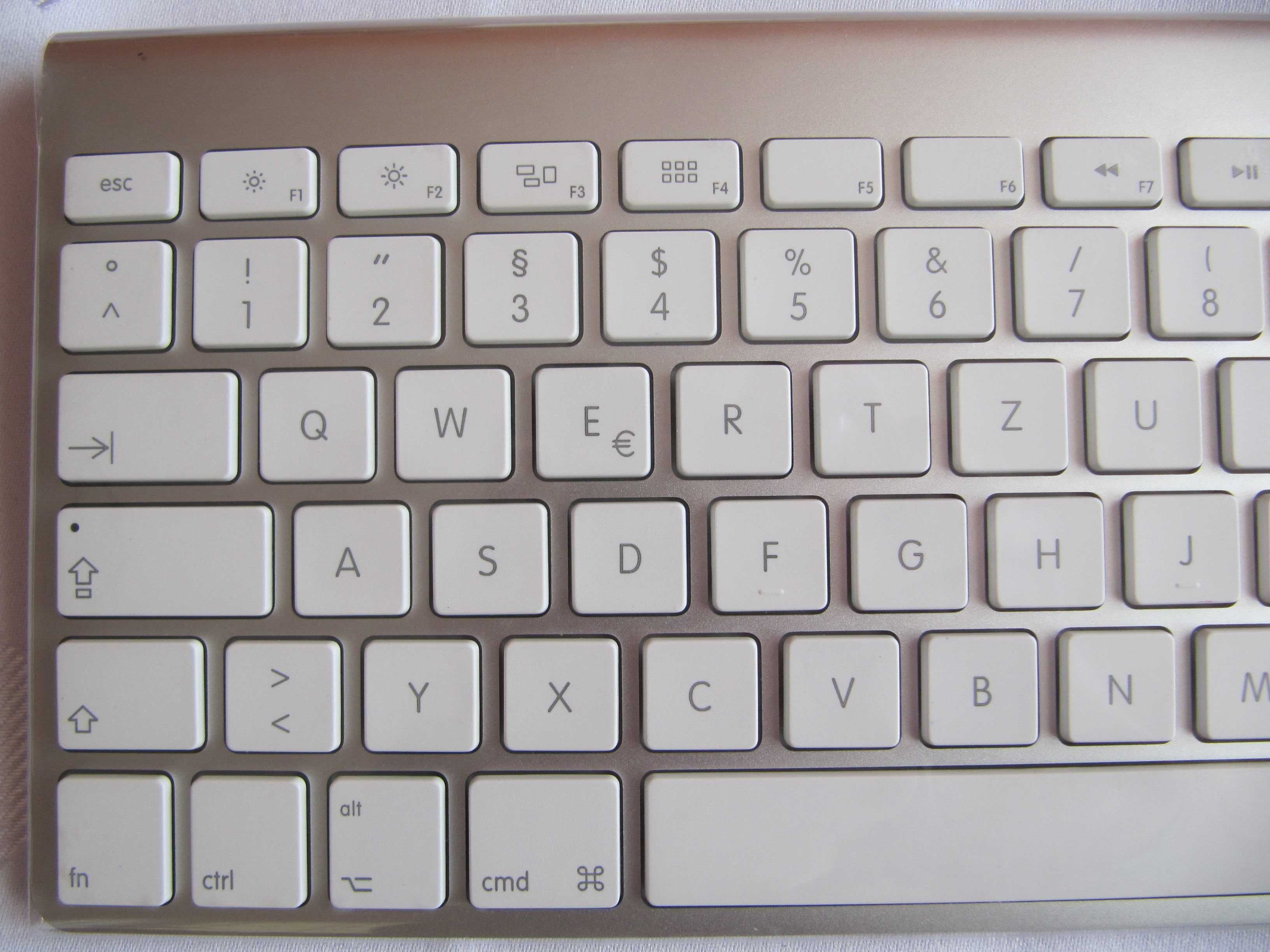 klawiatura bezprzewodowa Apple – Mac – MC184PL - NOWA