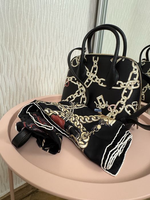 Сумка Furla чорному кольорі