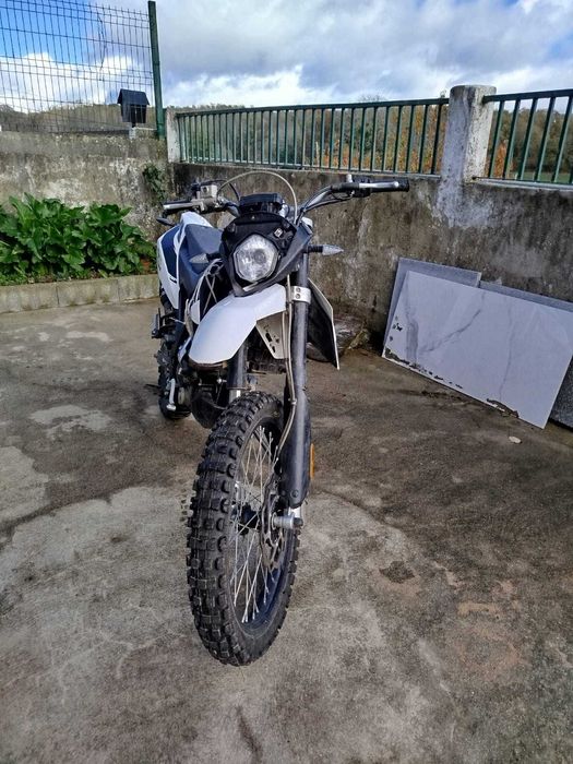 Malaguti XTM 125CC ENDURO