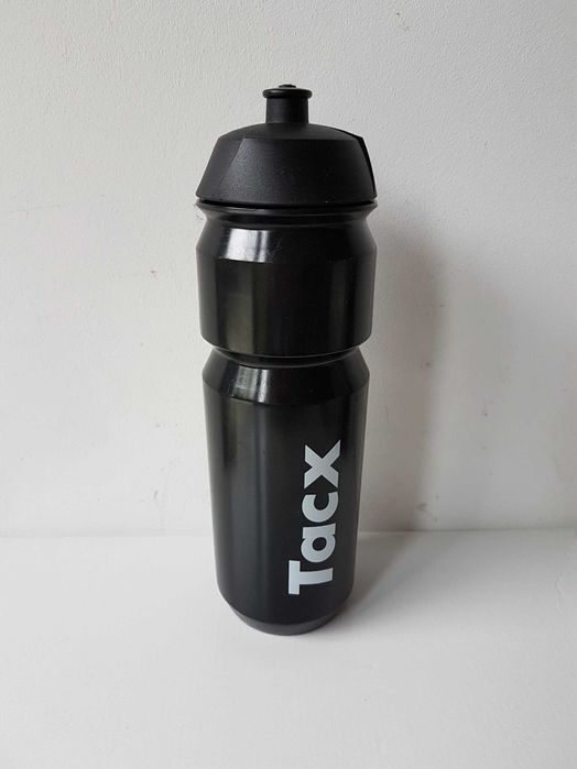 Czarny bidon z ustnikiem 750ml TACX SHIVA rower fitness siłownia