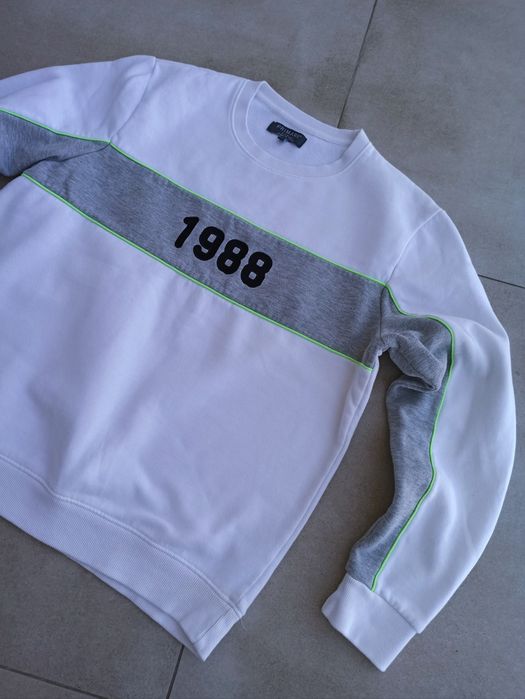 Primark oryginalna  biała bluza  rozmiar  XL, XXL  ,