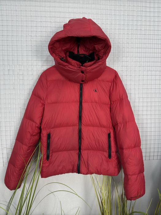 Жіночий оригінальний пуховик Calvin klein