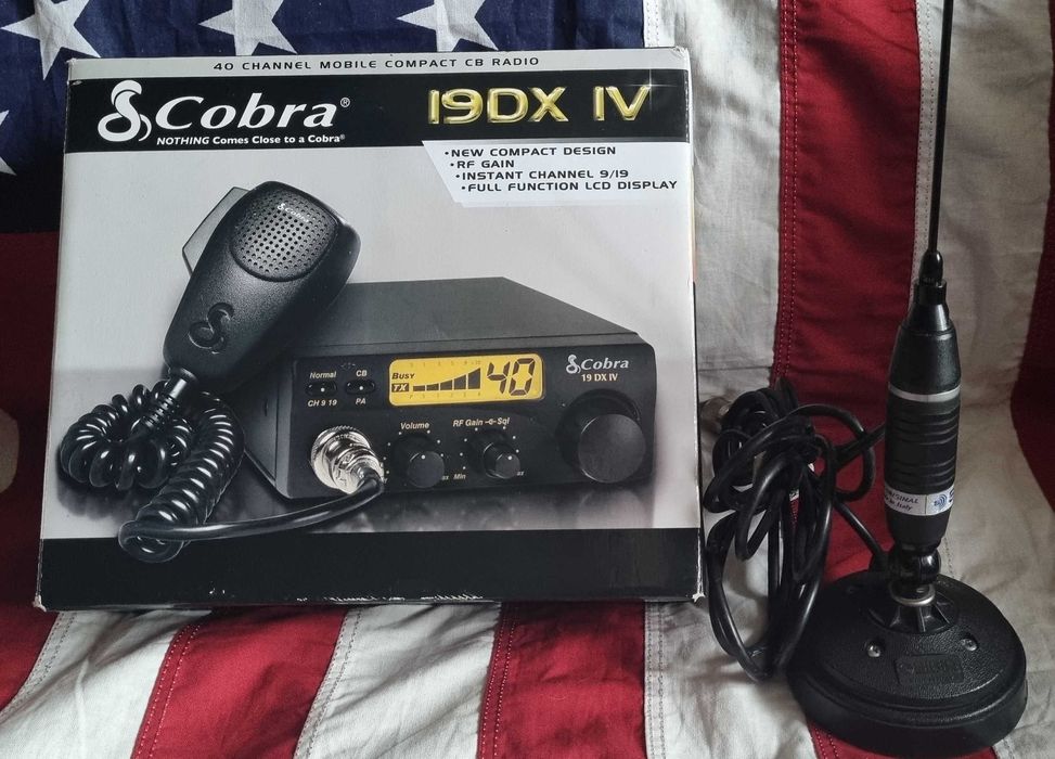 CB Radio Cobra 19 DX IV  + antena