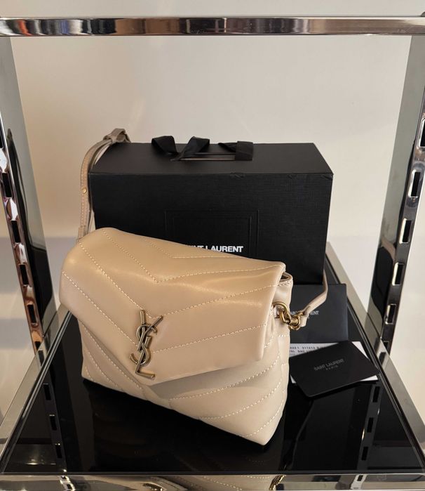 Mala Saint Laurent