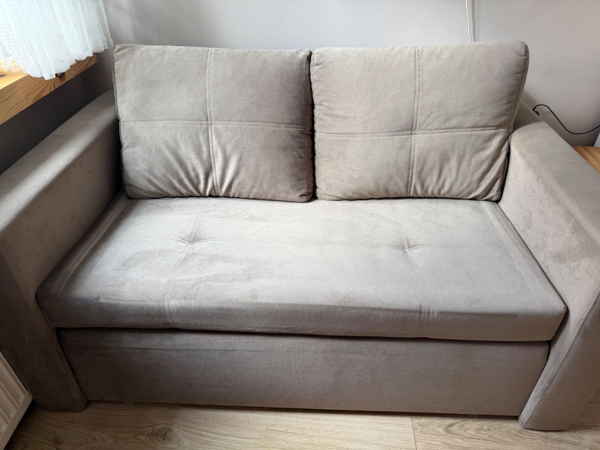 Sofa rozkładana 2 osobowa BRW
