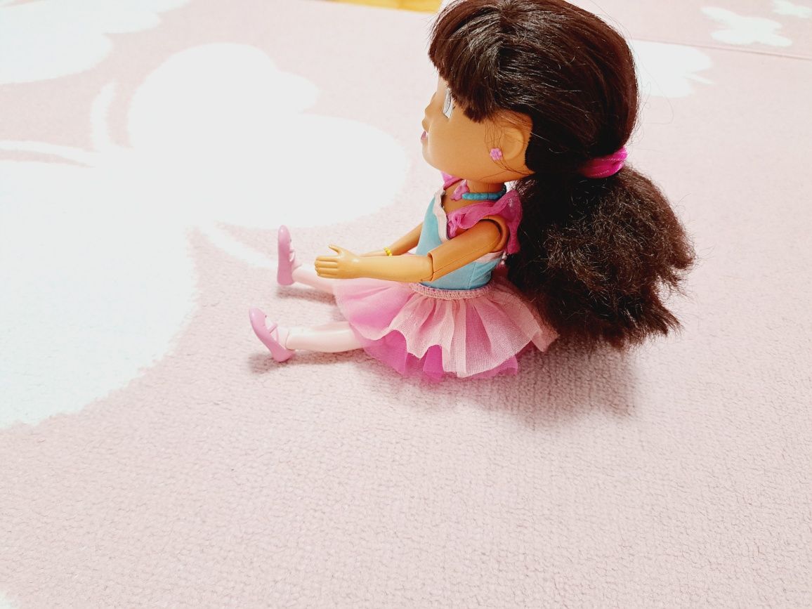Lalka Dora baletnica 30cm mówi śpiewa świeci Dora świat poznaje