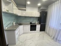 Оренда 2-х рівневоі квартира в центрі скважина автономка