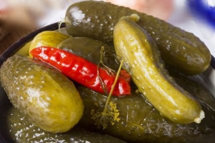 Продам  соленый огурец солоний огірок бочковой