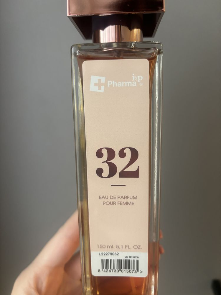 Perfum Pour Femme 32