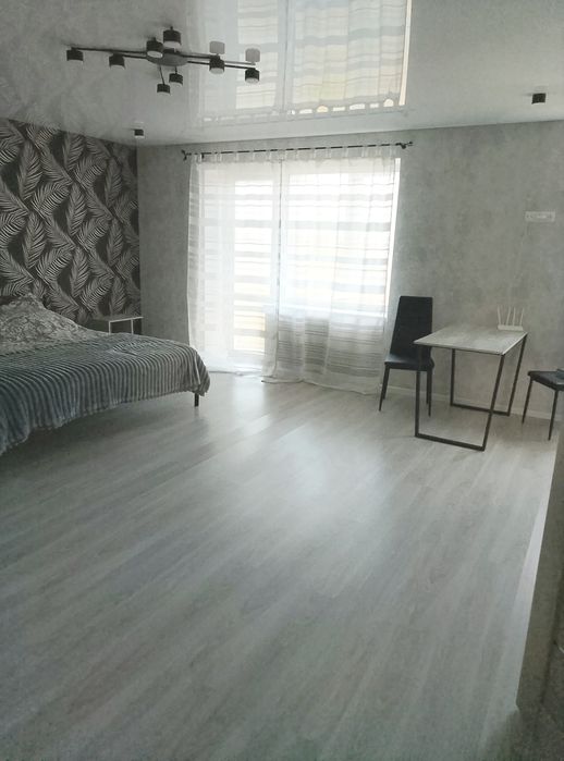 1-кімн.сучасна студія 129 кв.  від 1 місяця