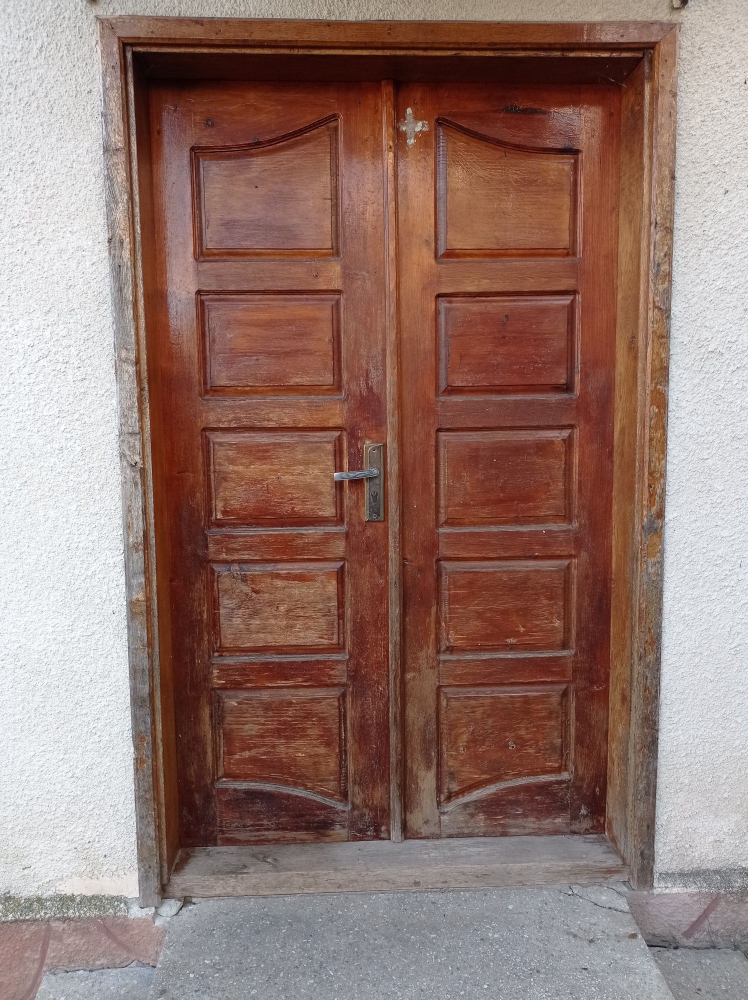 Продам дерев'яні двері!