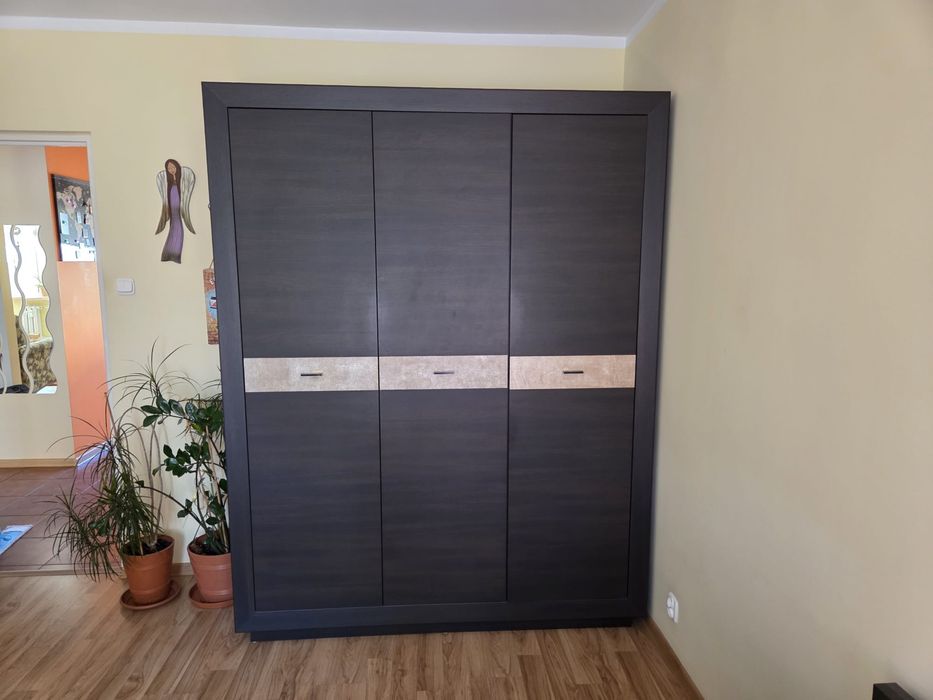 Meble do sypialni Largo Venge firmy BRW
