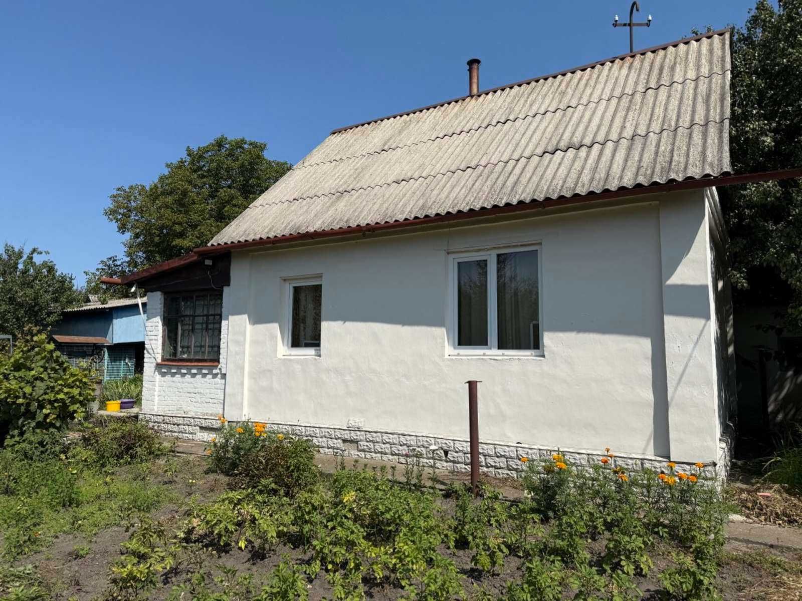 Садовий будинок с земельною ділянкою