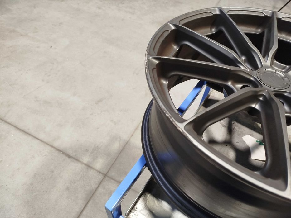 OUTLET! Felgi Japan Racing JR37 18x8 ET35 + ET37 5x100 Gunmetal