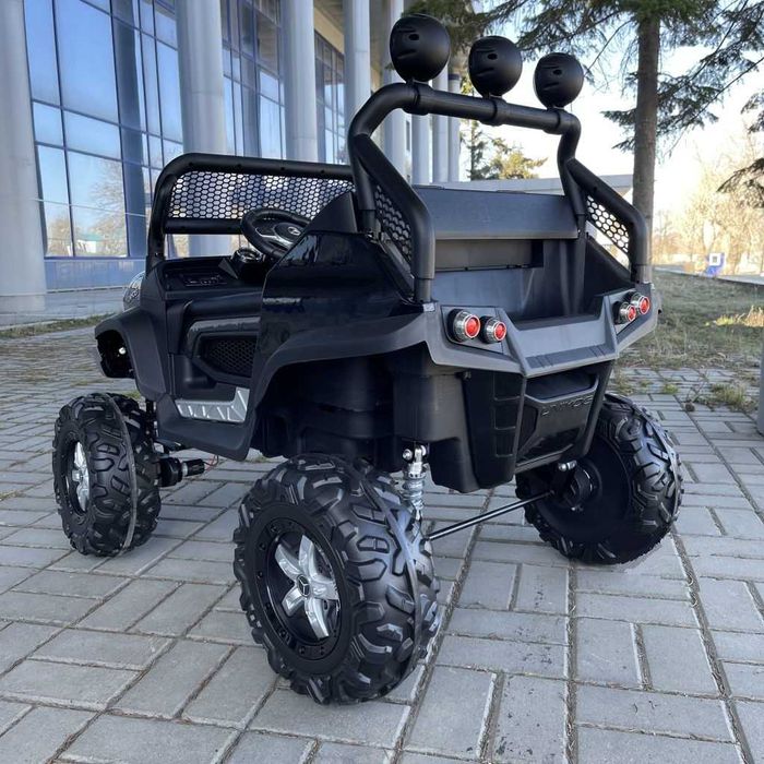 Buggy MERCEDES CIĘŻAROWY AMG 4x4 Auto Akumulator Elektryczny 2 DZIECI