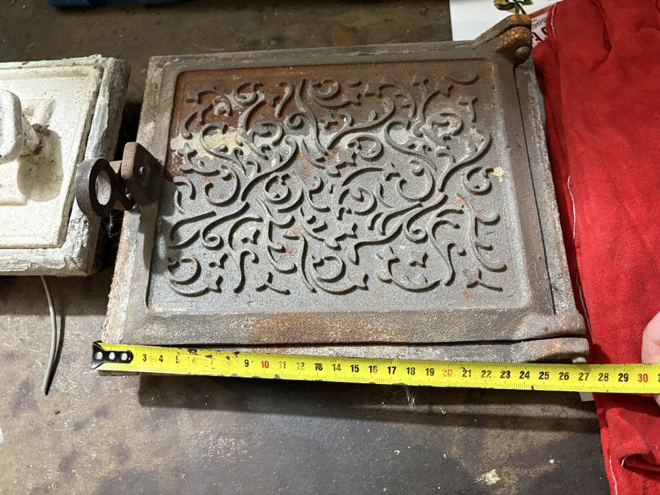 Двери для топки печки