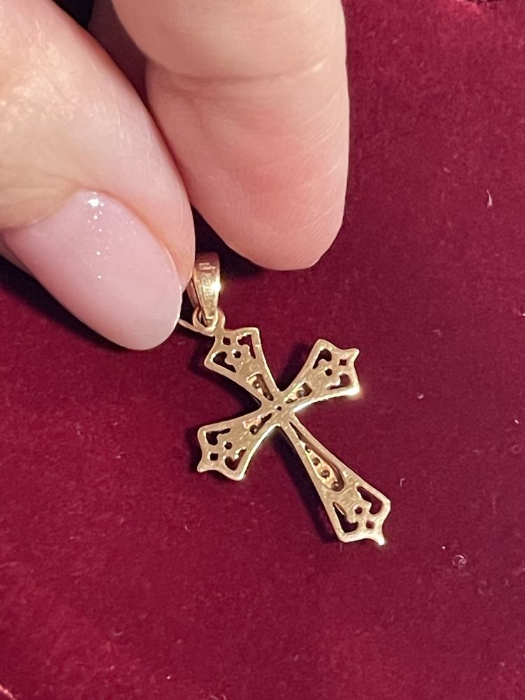 Золотой подвес крест с бриллиантами