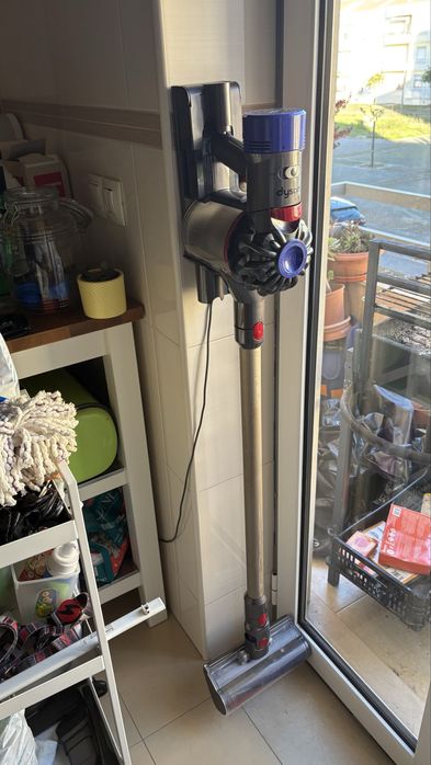Aspirador dyson v8