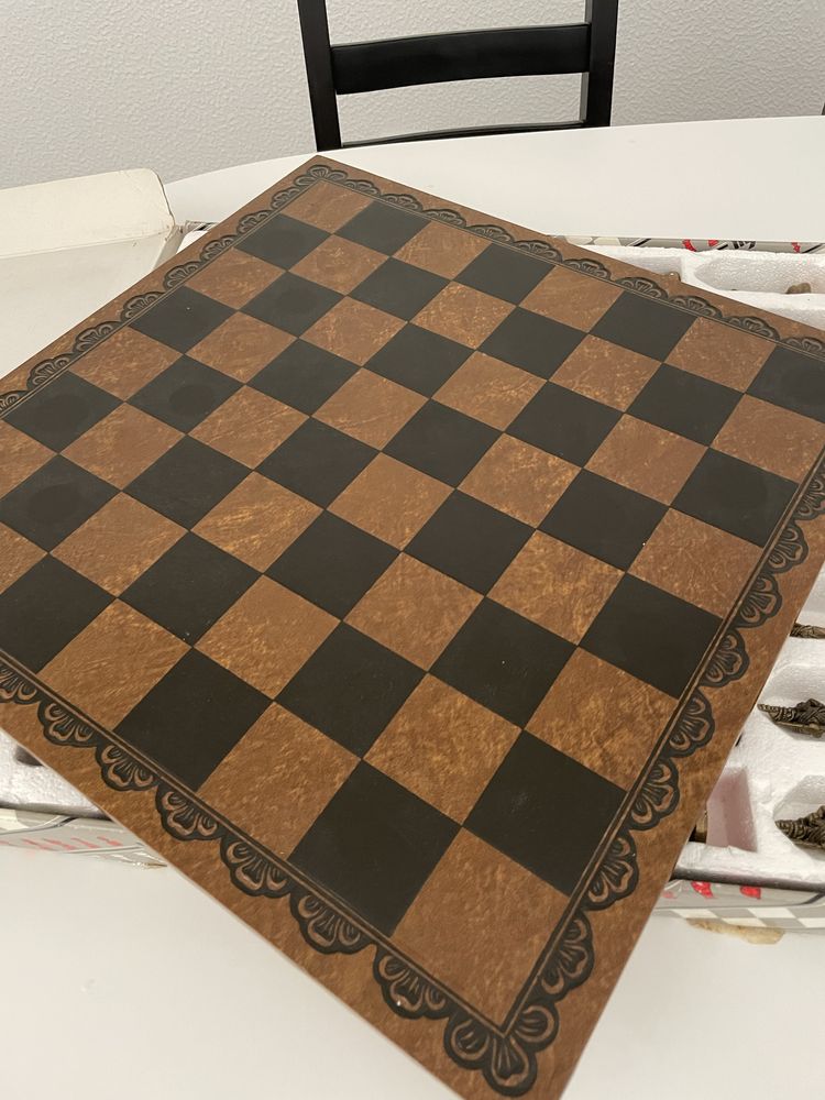 Vendo xadrez italiano peças aço inoxidavel