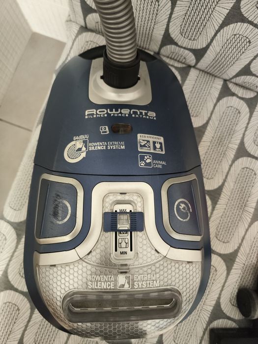 Aspirador Rowenta silence animal care 2600w