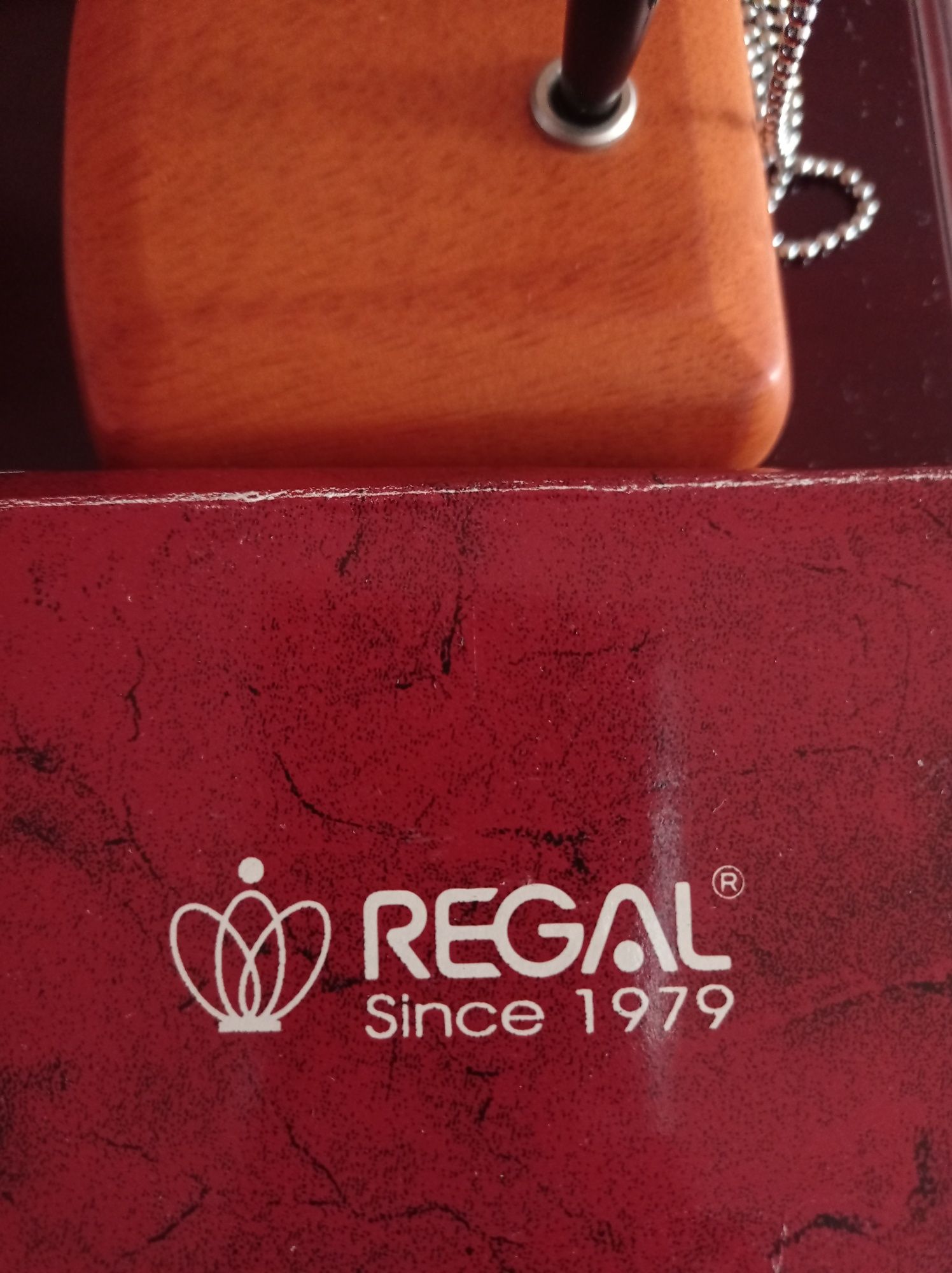 Ручка Regal на цепочке