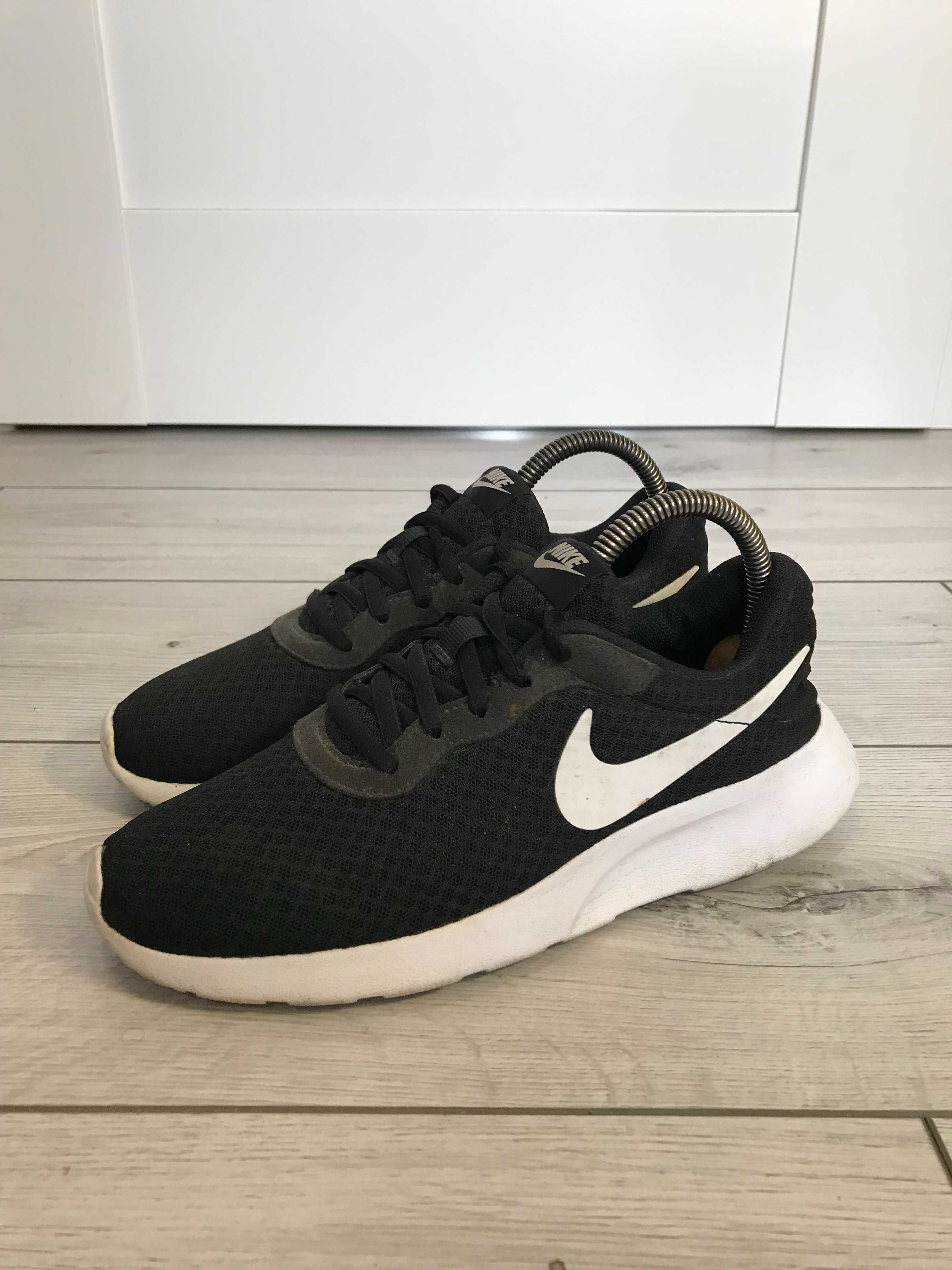 Buty Nike Tanjun rozm. 39