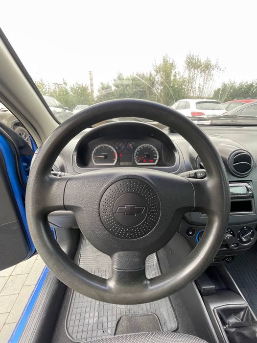 Автомобіль Chevrolet Aveo