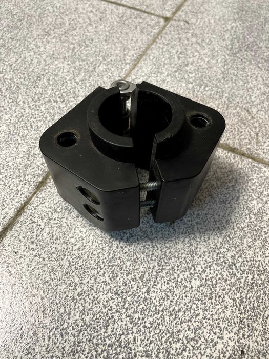 Cadeira de bébé para bicicleta (Polisport), fixação no quadro