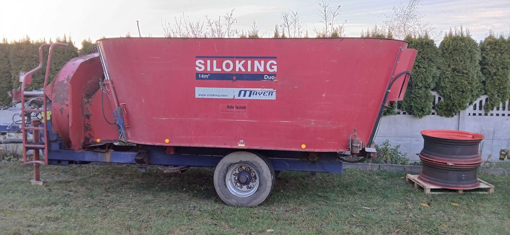 paszowóz Siloking 14m wóz paszowy z ścielarką scielarka