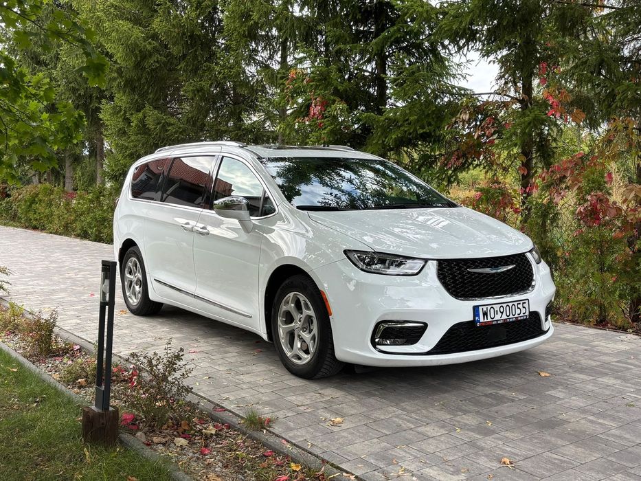 Chrysler Pacifica LIMITED, HYBRYDA, Chrysler Pacifica Lift, stan idealny, garażowany, TV