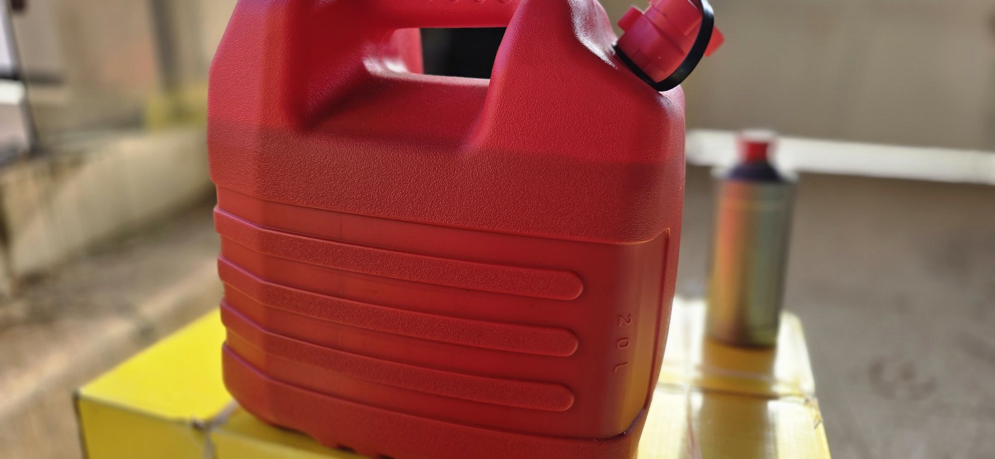 Compressor Stanley + oferta de combustível e óleo