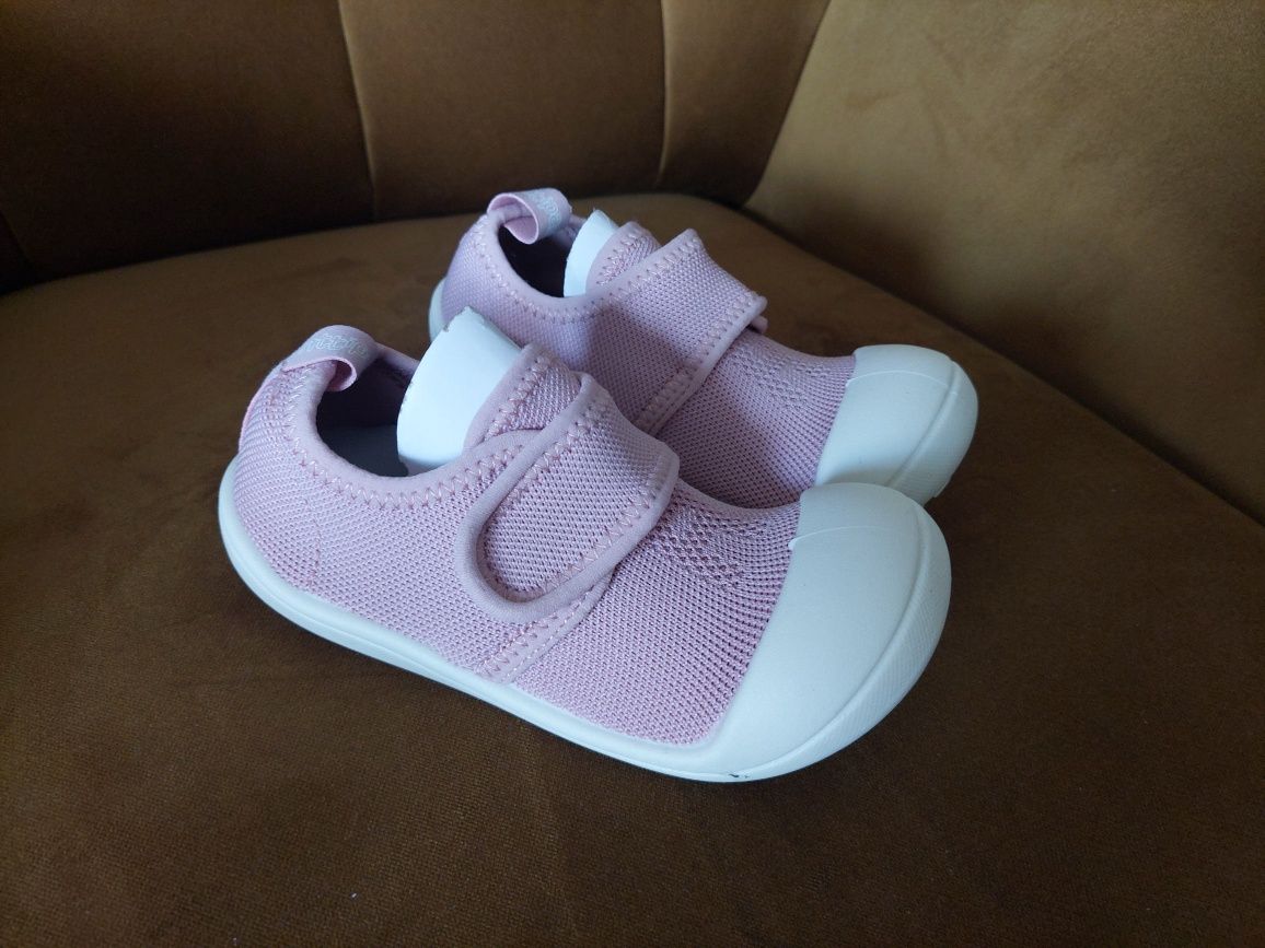 Buty Attipas r.30