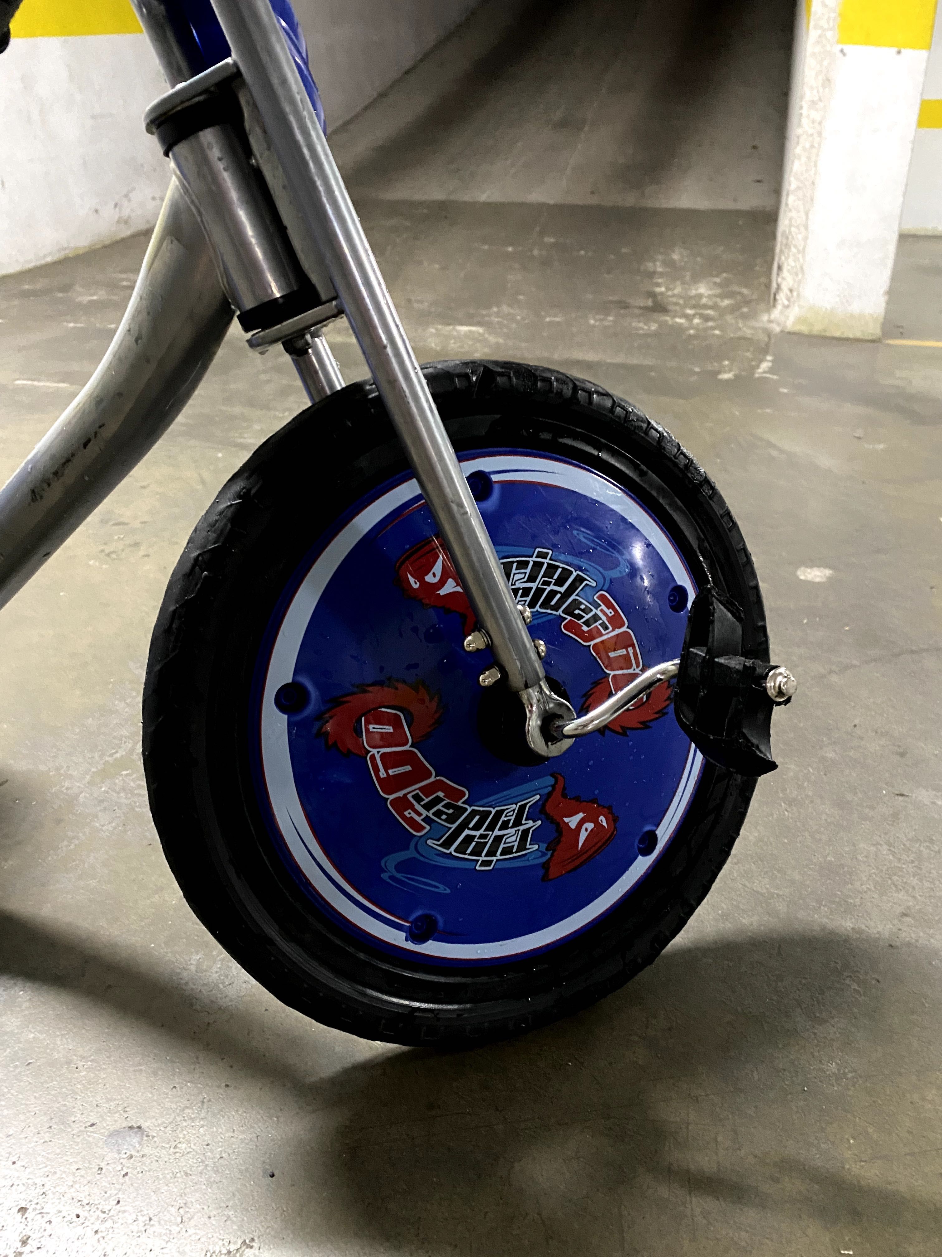 Triciclo Razor RipRider 360