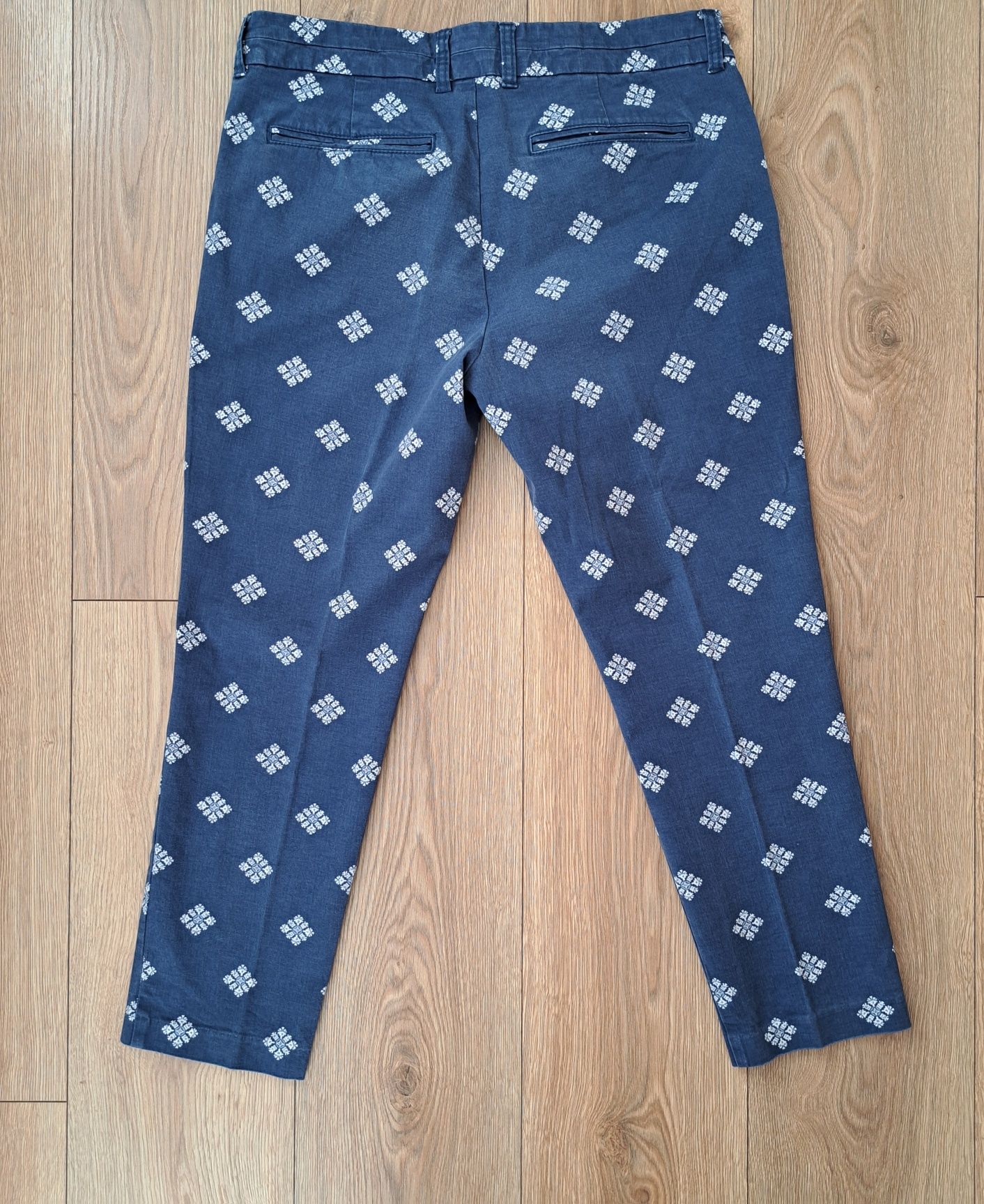 Spodnie damskie wzory 40 GAP
