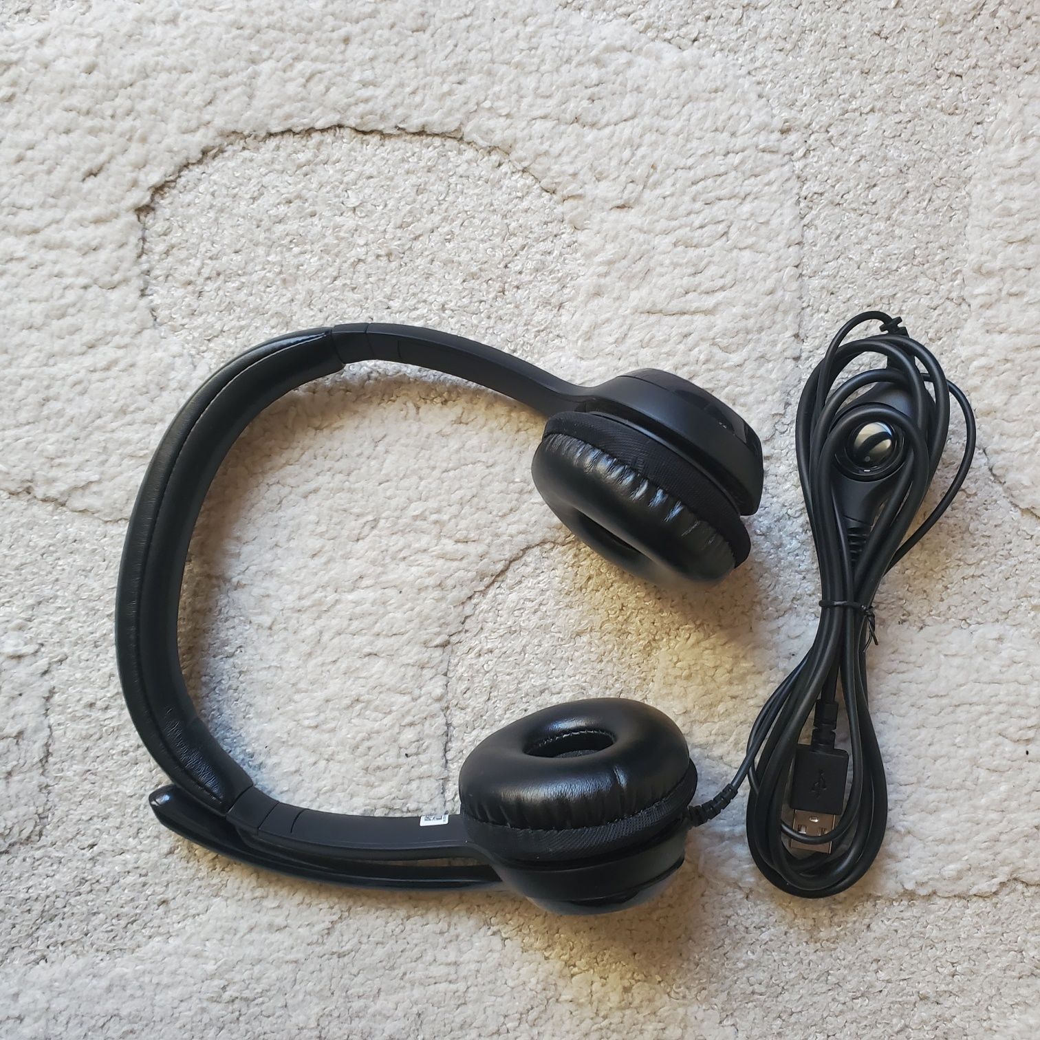 Навушники з мікрофоном Logitech H390 USB Black