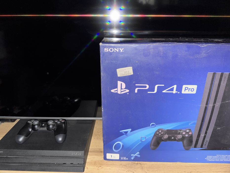 Playstation PS4 Pro 1TB