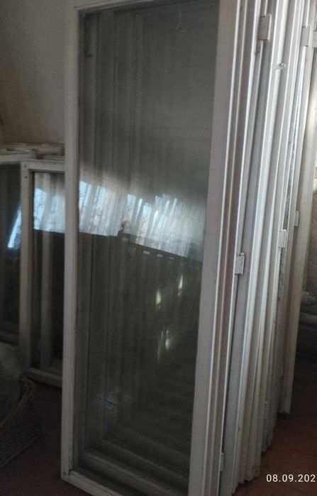 Віконні рами зі склом 150/50 см