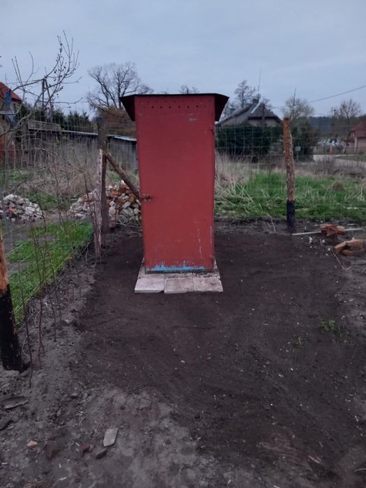 Wychodek toaleta na działkę budowę metalowy