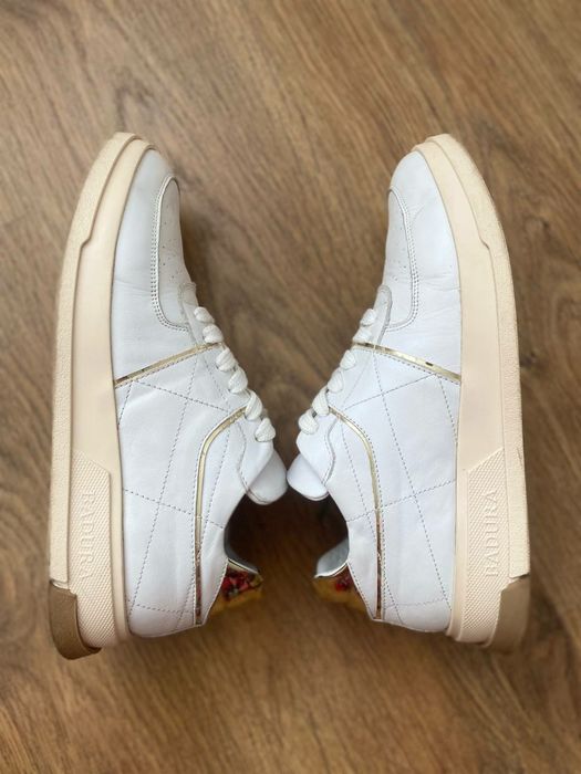 Шкіряні кросівки 40-41 розмір