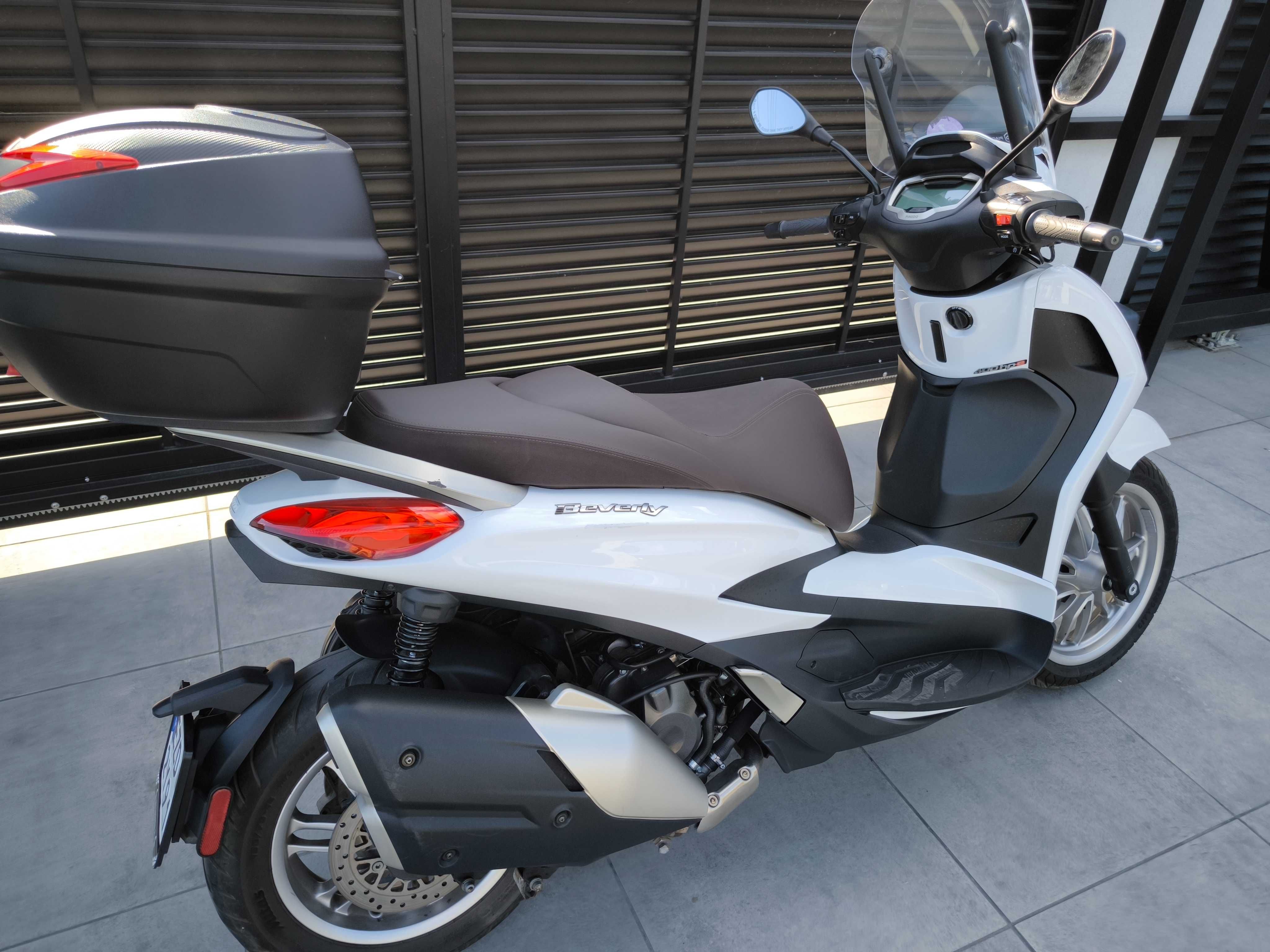 Piaggio Beverly 400  2022rok Ledy ABS, Kontrola trakcji