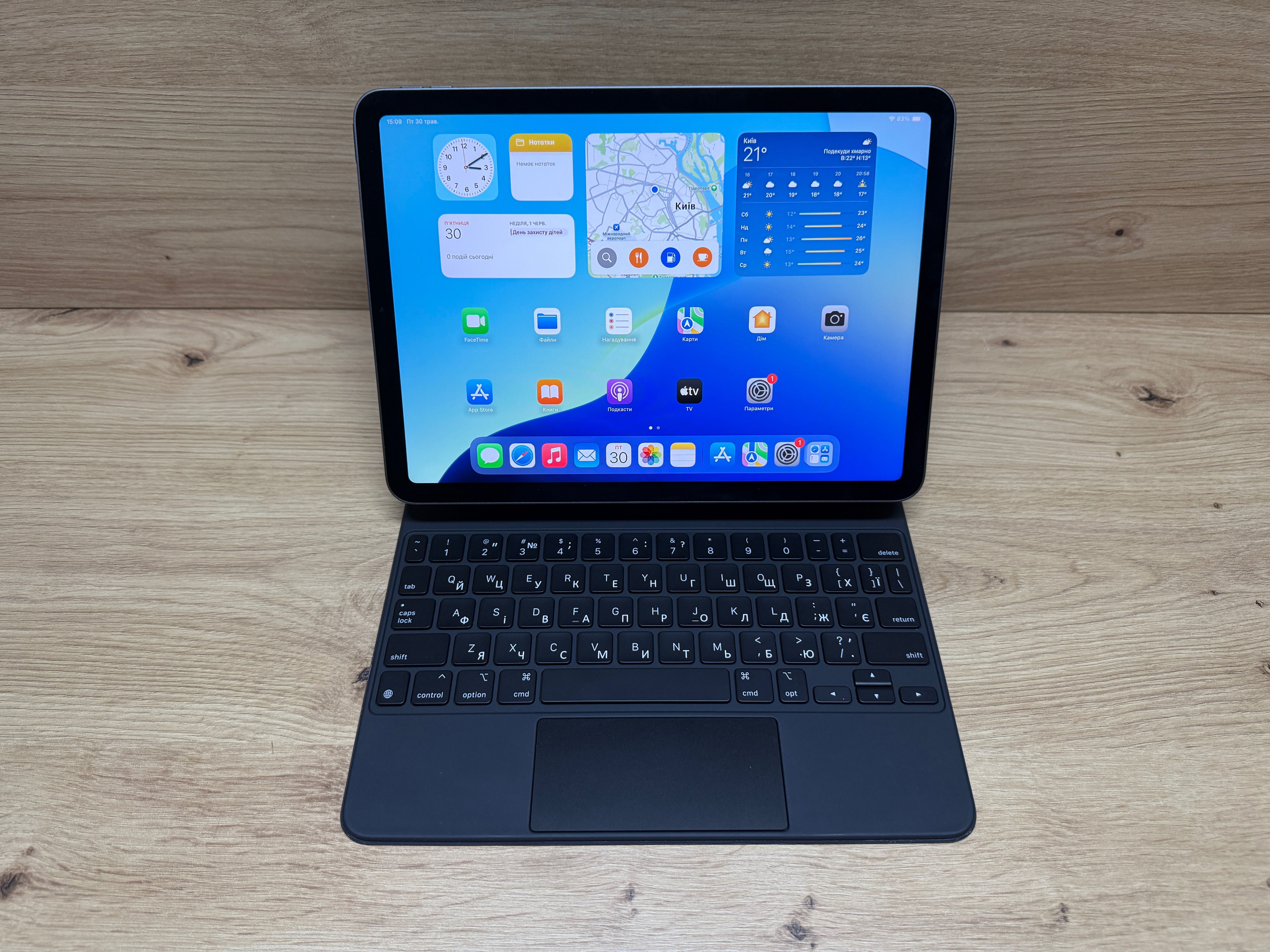 Оригінал Apple Magic Keyboard Black (MXQT2)  iPad Air 11” iPad Pro 11”